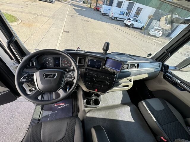 Truck with box body LBW MAN TGM 15.290 Koffer 7,3m LBW NL.8,0t AHK