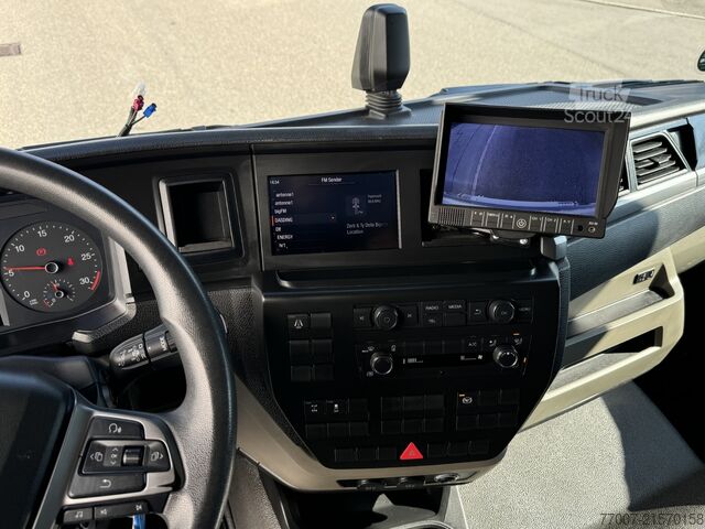 Truck with box body LBW MAN TGM 15.290 Koffer 7,3m LBW NL.8,0t AHK