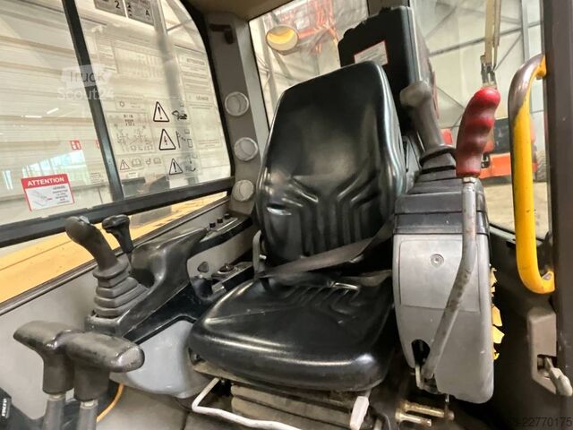 Escavadora Midi Volvo ECR 88 D