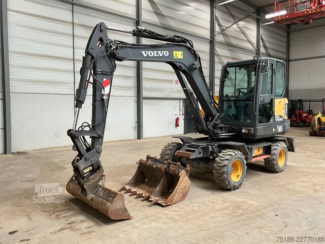 Escavadora de rodas Volvo EW 60 E powertilt