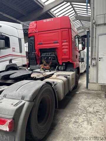 Tracteur routier standard MAN TGX 18.400