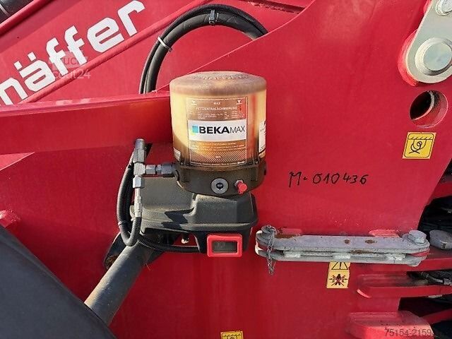 Ελκυστήρας αυλής Schäffer 8620T