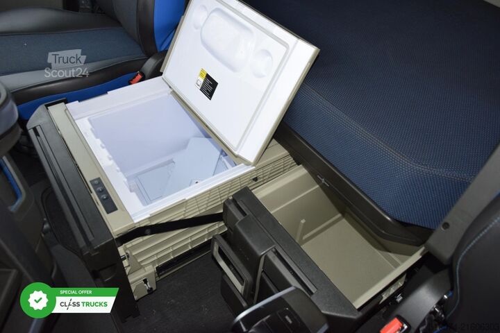 τυπική μονάδα τράκτορα VOLVO FH 460 Globetrotter XL i-Save