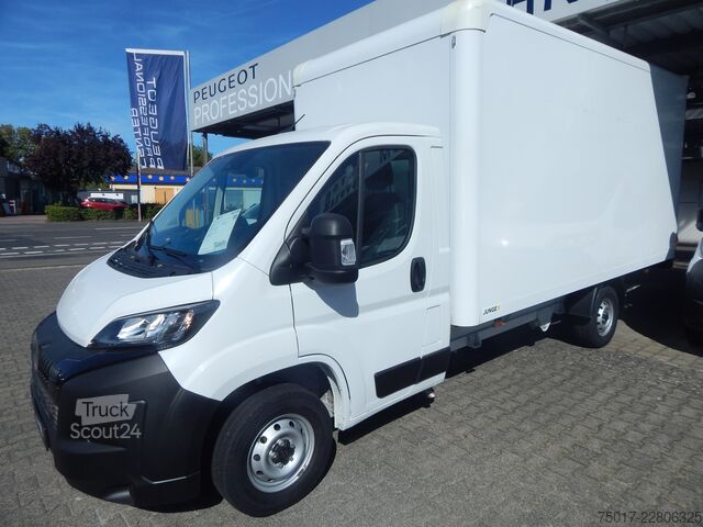 Transporter med skap - MEGA UTSTYR Peugeot Koffer LDB Ladebordwand 3,5t Boxer Standheizung+Navi+Kamera+Klimaauto