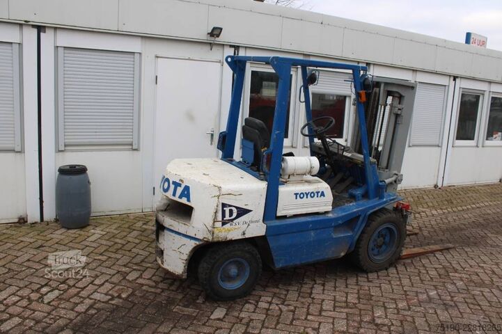 Iekrāvējs Toyota FD 30