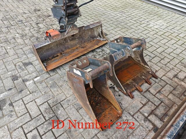 Miniekskavators Eurocomach ES 25 ZT 3 Buckets!