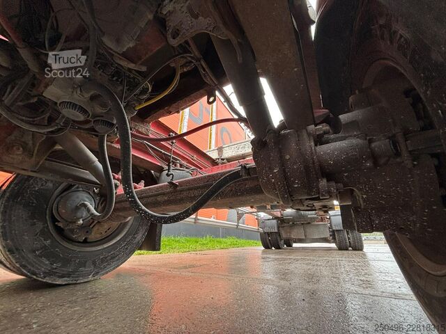Houthakker transporteur Karlavagnen MST 2014