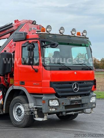 Grúa montada en camión MERCEDES-BENZ Actros MP2 2644 6x4 Fassi F800 XP Funk
