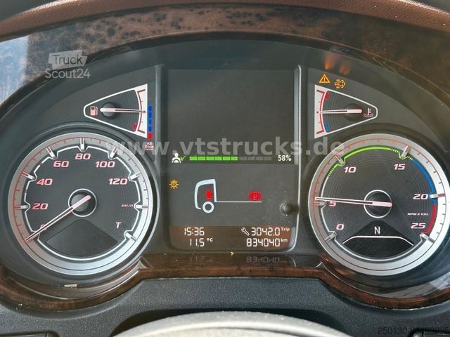 Viehtransporter LKW DAF XF 530 4x2 Finkl 2.Stock Viehaufbau