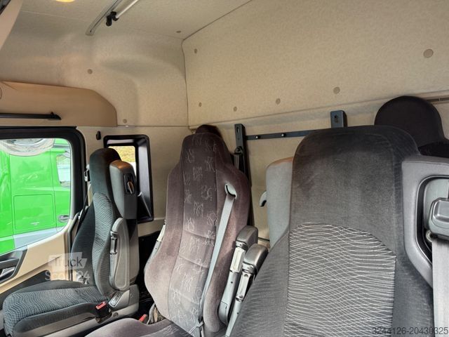 Kamion z zamenljivo nadgradnjo MERCEDES-BENZ Actros2540/6x2/94TK/Fahrschule/(kein2542-2545)