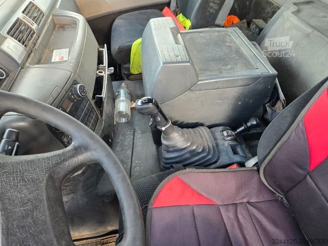 Τρίπλευρο ανατρεπόμενο φορτηγό MAN TGS35.440 8X4 BB per/Euro5/GetriebeDEFEKT