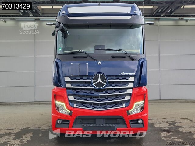 Standard tractor Mercedes Actros 1846 4X2 Bigspace Retarder Mirrorcam Navi