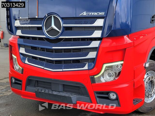 Standard tractor Mercedes Actros 1846 4X2 Bigspace Retarder Mirrorcam Navi