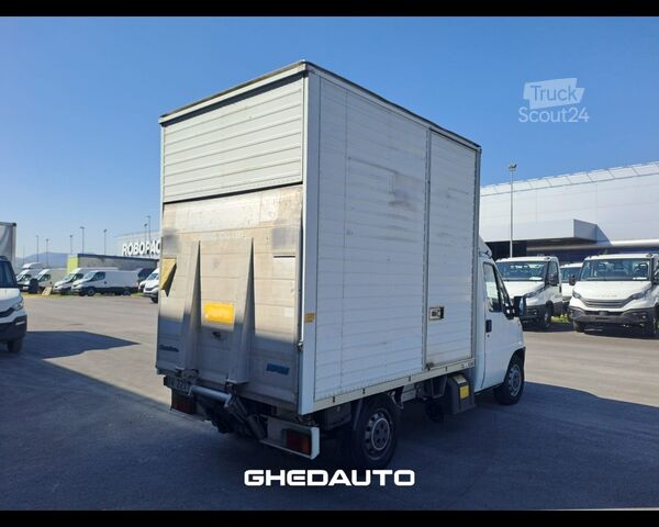 Minibus FIAT DUCATO BOX + SPONDA POSTERIORE CARICATRICE
