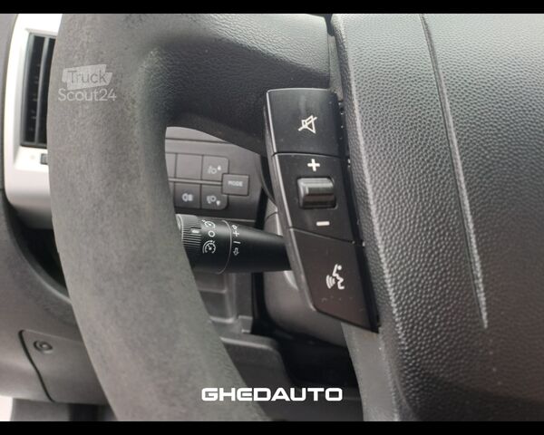 Minibus FIAT DUCATO CASSONE