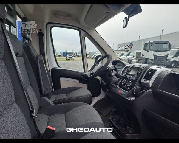 Minibus FIAT DUCATO CASSONE