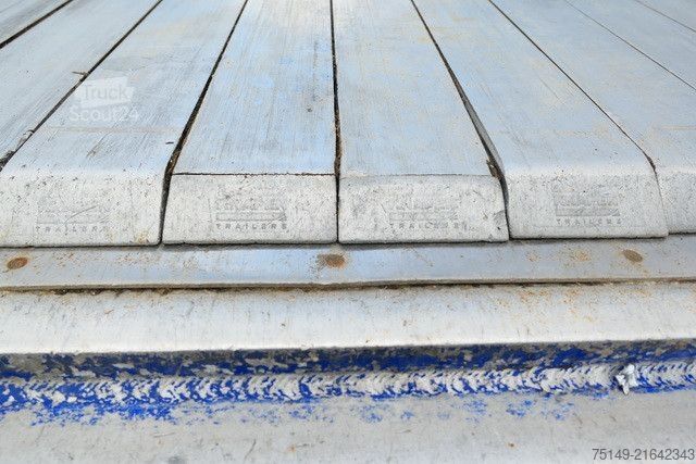 Puspriekabė su judančiomis grindimis KNAPEN K 100, 91m³, 10mm Boden, Funk, Luft-Lift, SAF