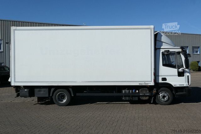 Dėžinis furgonas KIA 80E18 4x2, Motorschaden, LBW, AHK, Klima, 6mtr.