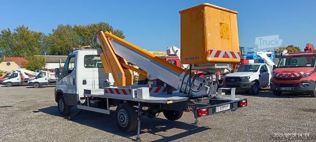 Furgone chiuso Iveco Daily Multitel MT202DS - 20,2m