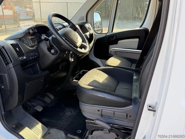 Panel van Peugeot Boxer 2.0 96kw BJ2019