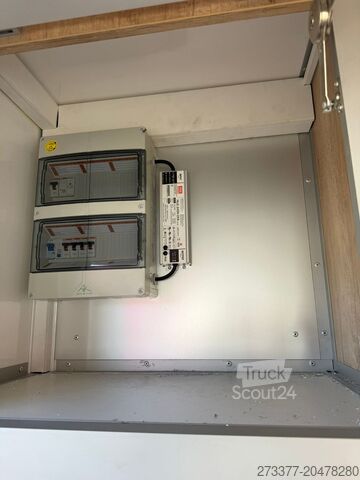 Furgon RENAULT ESSELMANN Verkaufsmobil ähn Seico / Borco