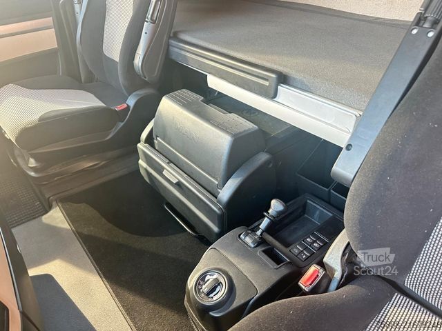 Tracteur routier standard MAN TGX 18.420 4x4H BLS Hydraulik ACC LGS LOF