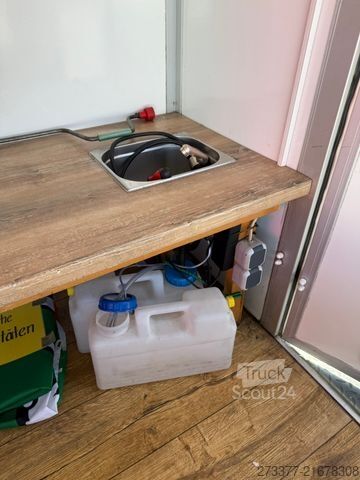 Przyczepa handlowa BLYSS Verkaufsanhänger