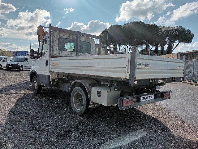 Camion ribaltabile trilaterale IVECO 35C14