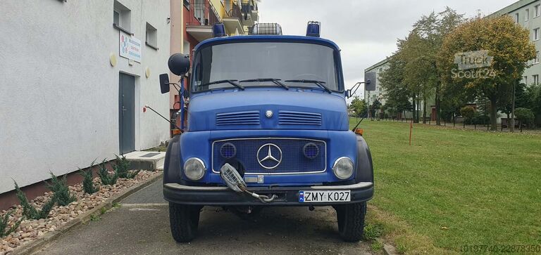 пожарна кола Mercedes-Benz 1113