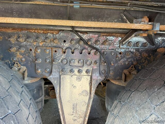 Open laadbak Volvo FH 460 8X4 PRITSCHE + KRAN PALFINGER PK 34002 (...