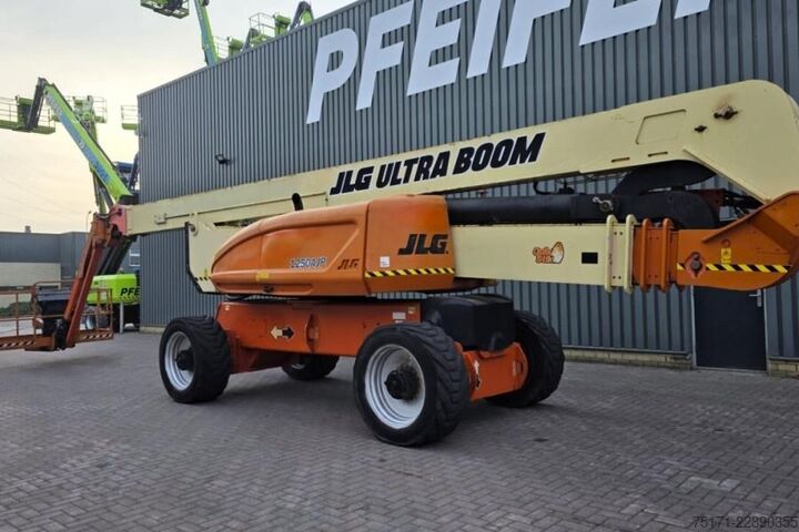 Ledad teleskopisk arbetsplattform JLG 1250AJP Diesel, 4x4x4 Drive, 40.1m Working Height,