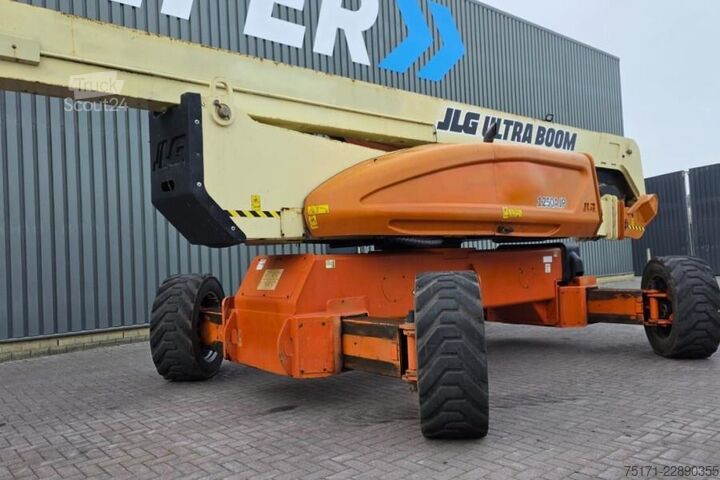 Ledad teleskopisk arbetsplattform JLG 1250AJP Diesel, 4x4x4 Drive, 40.1m Working Height,