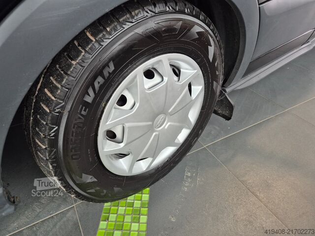 Transport de pasageri Ford Transit 35 / 2.0 TDCi / 9 SEATS / RAMP