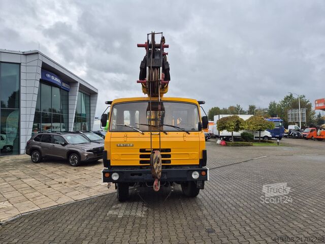 Fahrladekran Tatra T815 / 6X6 / 20Tons / Chepper