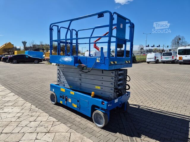 Škarjasto dvigalo Genie GS 4047 / Electric / 4X4 / 1 owner/ Only 455MT...