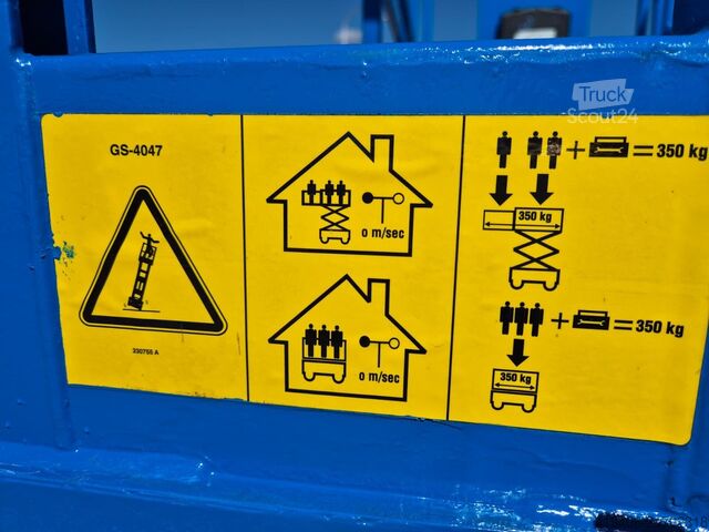 Škarjasto dvigalo Genie GS 4047 / Electric / 4X4 / 1 owner/ Only  455MT...