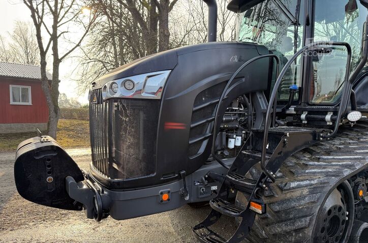 Traktorius Challenger MT 775 E / LIKE NEW! / WORKS GREAT!