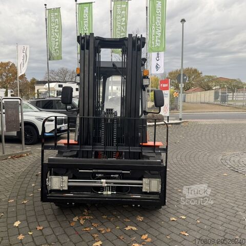 Chariot élévateur frontal Noblelift FD4RT35