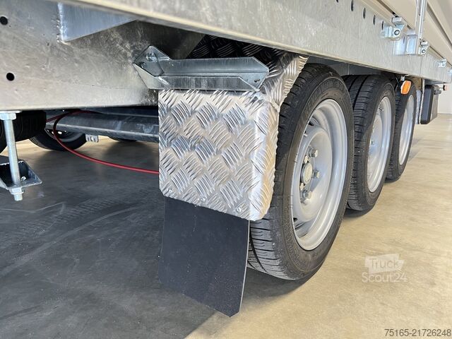 Μεταφορείς μηχανημάτων και ρυμουλκούμενα εκσκαφέων Vezeko Jumbo W 35.51 Tridem Maschinentransporter