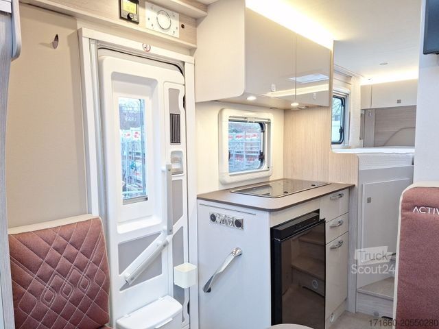 Half-integraal camper BÜRSTNER Lineo T 620 G SAT/TV, NAVI, RFK, WINTERPAKET