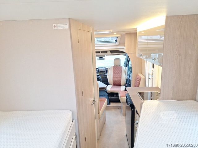 Half-integraal camper BÜRSTNER Lineo T 620 G SAT/TV, NAVI, RFK, WINTERPAKET