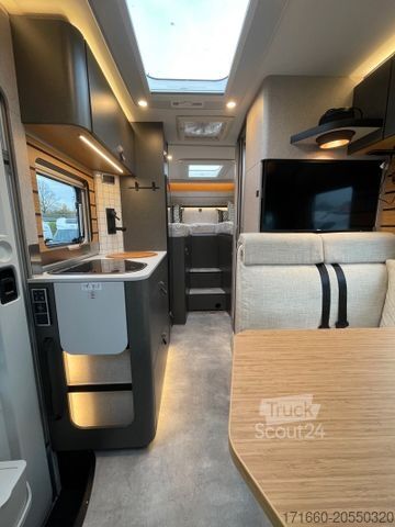 Semi-integrated camper HYMER/ERIBA ML-T CrossOver 570