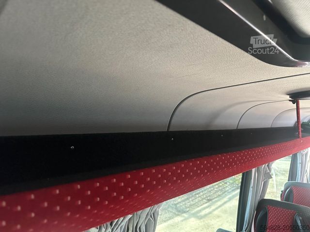 Minibus MERCEDES-BENZ Sprinter 516 - ATM 10.000