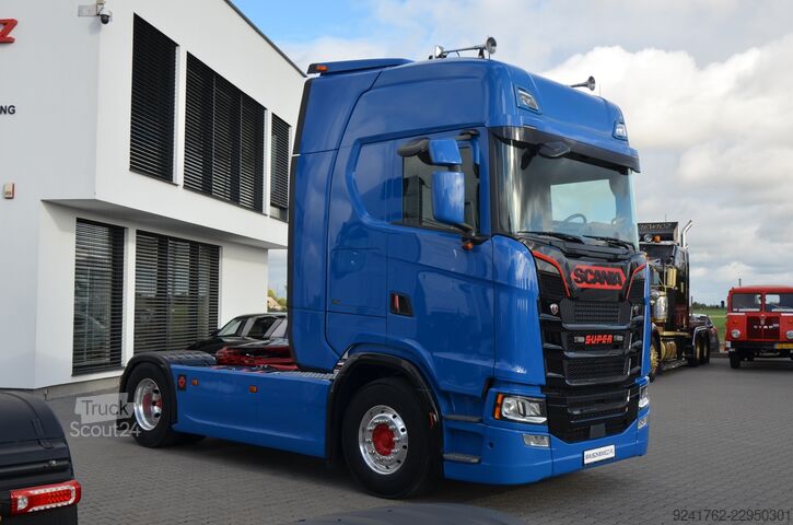 Spit US Trucks Europe B.V. Spit US Trucks Europe B.V. Spit US Trucks Europe B.V.