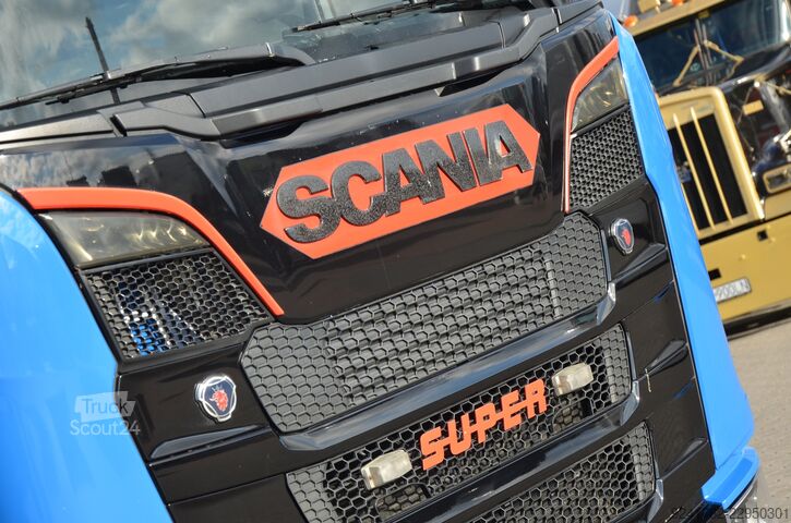 Trattore stradale standard Scania S 520 / V8 / FULL AIR / KLIMA P. NAVI / FULL LED / ACC / DE 4532