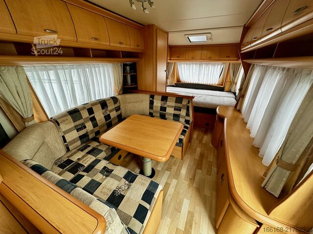 Caravane Hobby de Luxe 520
