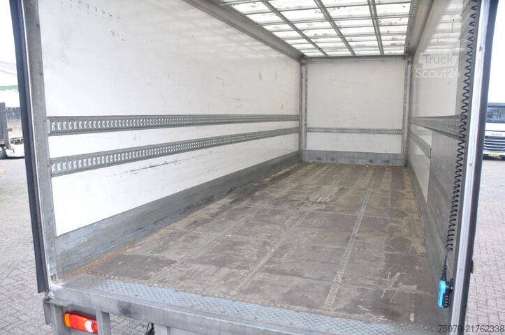 Koffer Volvo FE 250 250 4X2 EURO 6. 592.226KM. DHOLLANDIA. N...