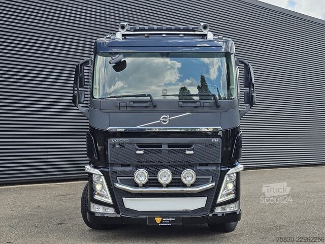 Kranwagen Volvo FH540 8X4 / 8X2 / HMF 28TM KRAN / CRANE / OPRIJ...