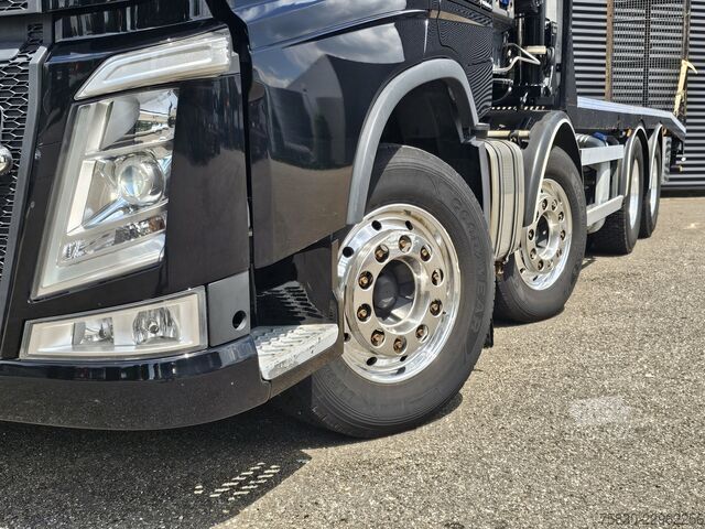 Kranwagen Volvo FH540 8X4 / 8X2 / HMF 28TM KRAN / CRANE / OPRIJ...
