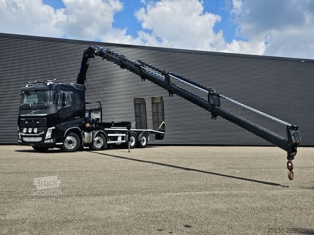 Reševalno vozilo Volvo FH540 8X4 / HMF 28TM KRAN / CRANE / OPRIJ- MACH...